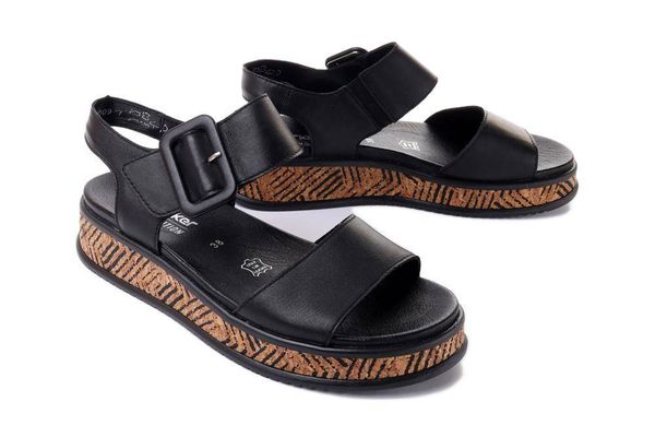 RIEKER REVOLUTION W0800-00 black, sandały damskie. Czarne sandały Rieker, bez wzorów, z gumy, bez obcasa, bez zapięcia. Za 379.90 zł.