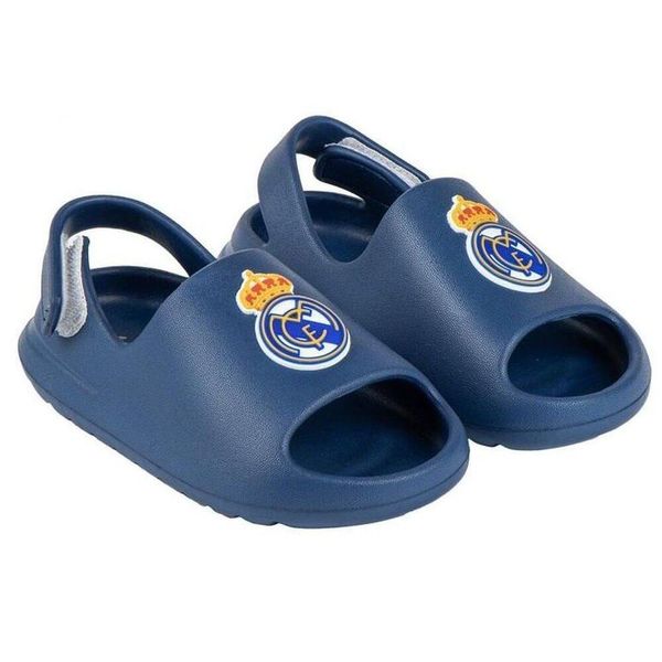 Real Madryt klapki sandały na rzep beach pool flip flops granatowe. Niebieskie klapki Real Madrid, bez wzorów, bez obcasa, bez zapięcia. Za 99.00 zł.