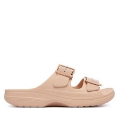 Klapki Crocs. Czerwone klapki Crocs, bez wzorów, bez obcasa, bez zapięcia. Za 169.99 zł.