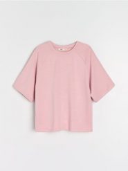 Bluza z domieszką wiskozy - różowy. Czerwone bluzy Sinsay, l, bez wzorów, z dzianiny, bez kaptura, do biegania. Za 39.99 zł.