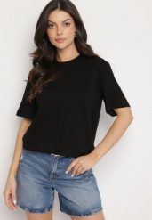 Czarny Klasyczny T-shirt o Kroju Oversize z Wiskozą Aderisa. Czarne t-shirty Born2be, m, bez wzorów, z jeansu, eleganckie, bez kołnierzyka, bez ramiączek. Za 89.99 zł.