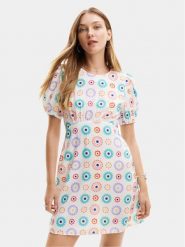 Desigual Sukienka letnia Edmonton 24SWVW44 Biały Straight Fit. Białe sukienki Desigual, l, bez wzorów, z wiskozy, bez kołnierzyka, bez ramiączek. Za 179.99 zł.