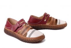 ARTIKER RELAKS 58C1500 burgundy, półbuty damskie. Czerwone półbuty wsuwane Artiker Relaks, na lato, bez wzorów, ze skóry, bez obcasa. Za 165.67 zł.