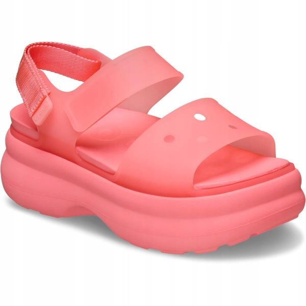 Sandały dla Kobiet Crocs Soho Frosted Y-Strap Sandal. Zielone sandały Crocs, bez wzorów, z materiału, eleganckie, bez obcasa, na platformie, bez zapięcia. Za 199.90 zł.