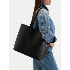 Torebka Guess Jeans. Czarne shopper bag Guess Jeans, z aplikacjami, z jeansu, bez dodatków. Za 249.99 zł.