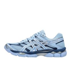 Buty Sneakers Unisex ASICS GEL-CUMULUS 16 1203A733-400 niebieskie 40. Niebieskie buty do biegania ASICS, bez wzorów, z meshu, bez zapięcia, do biegania. Za 1,310.95 zł.