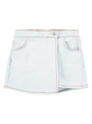 Levi's Kids Szorty dżinsowe w kolorze błękitnym rozmiar: 116. Niebieskie szorty Levi's Kids, z aplikacjami, ze skóry, klasyczne. Za 74.99 zł.