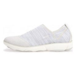 Geox Tenisówki Damskie Nebula 39 Kremowy. Trampki marki Geox. W wyprzedaży za 374.00 zł.