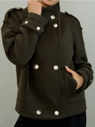 Kurtka z ozdobnymi guzikami - brązowy. Brązowe kurtki Sinsay, l, bez wzorów, bez kaptura. Za 99.99 zł.