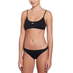 Strój pływacki dwuczęściowy damski Nike Essential Bralette Bikini. Czarne bikini Nike, bez wzorów. Za 149.99 zł.