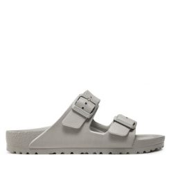 Klapki Birkenstock. Szare klapki Birkenstock, bez wzorów, bez obcasa, bez zapięcia. Za 209.99 zł.