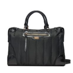 Torba na laptopa Monnari. Czarne torby na laptopa Monnari, bez wzorów. Za 139.99 zł.