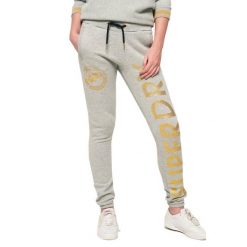 Spodnie turystyczne damskie Superdry Ace Sport. Szare spodnie sportowe Superdry, bez wzorów, z bawełny, trekkingowe. Za 195.00 zł.