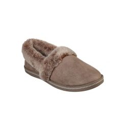 Espadryle damskie Skechers Cozy Campfire. Brązowe espadryle Skechers, bez wzorów, bez obcasa. Za 204.50 zł.