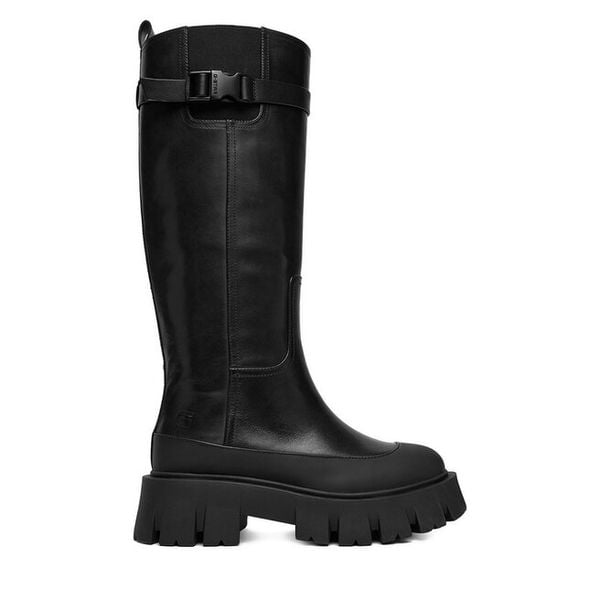 Kozaki G-Star Raw. Czarne kozaki G-Star Raw, bez wzorów, retro, bez obcasa, na płaskiej podeszwie, bez zapięcia. Za 399.99 zł.