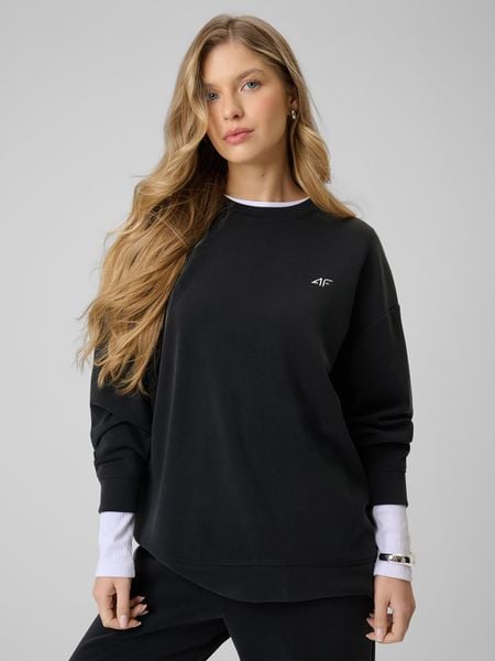 4F Bluza dresowa regular z modalem damska - czarna L. Czarne bluzy 4f, l, bez wzorów, z dresówki, bez ramiączek, bez kaptura. W wyprzedaży za 159.99 zł.