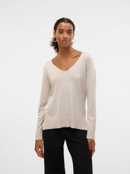 Vero Moda Sweter w kolorze beżowym rozmiar: M. Brązowe swetry Vero Moda, m, bez wzorów, z wiskozy, klasyczne, bez ramiączek. Za 105.63 zł.