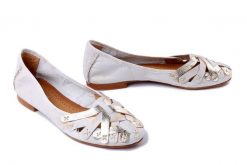 MACIEJKA 01358-22/00-0 beż+złoto, baleriny damskie. Brązowe baleriny Maciejka, bez wzorów, ze skóry, bez obcasa, na obcasie, bez zapięcia. Za 334.90 zł.