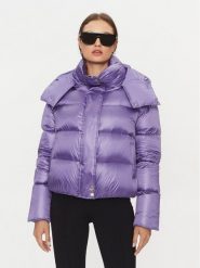 Patrizia Pepe Kurtka puchowa 2O0050/A9M0-M477 Fioletowy Regular Fit. Fioletowe kurtki Patrizia Pepe, na zimę, m, bez wzorów, z puchu, bez kaptura. Za 1,349.00 zł.