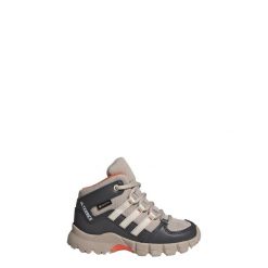 Buty Terrex Mid GORE-TEX Hiking. Białe buty trekkingowe adidas, z gore-texu, bez zapięcia. W wyprzedaży za 316.80 zł.