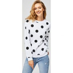 Bluza w grochy. Białe bluzy MOODO, l, bez wzorów, bez kaptura, climacool (adidas). Za 39.99 zł.