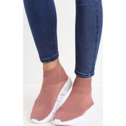 Różowe Buty Sportowe Soft Spot. Buty sportowe lifestyle marki NEWFEEL. Za 24.99 zł.