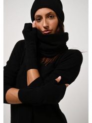 AUTHENTIC CASHMERE Kaszmirowy szal "Vaymont" w kolorze czarnym - 200 x 30 cm rozmiar: onesize. Czarne rękawiczki AUTHENTIC CASHMERE, bez wzorów, z kaszmiru. Za 244.80 zł.