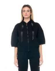 Leone Chic Boxing Bluza z kapturem i zamkiem błyskawicznym, z rękawem 3/4. Czarne bluzy LEONE 1947 APPAREL, m, bez wzorów, z satyny, bez ramiączek, z kapturem. Za 105.21 zł.