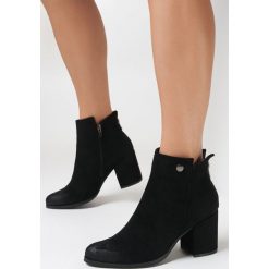 Czarne Botki na Słupku z Suwakiem Cheavian. Czarne botki Born2be, bez wzorów, eleganckie, za kostkę, bez obcasa, na obcasie, bez zapięcia. W wyprzedaży za 155.99 zł.