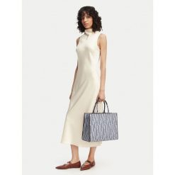 Torebka Furla. Niebieskie torebki klasyczne Furla, bez wzorów, klasyczne, bez dodatków. Za 1,559.00 zł.