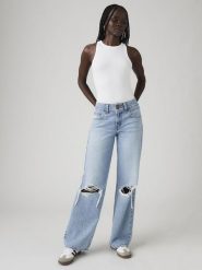 Levi's Dżinsy - Loose fit - w kolorze błękitnym rozmiar: W27/L34. Niebieskie jeansy Levi's, l, z aplikacjami, z bawełny, klasyczne. Za 154.95 zł.