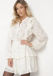 Jasnobeżowa Rozkloszowana Sukienka Ozdobiona Falbankami z Gumką w Pasie Zinaviya. Brązowe sukienki Born2be, na co dzień, l, bez wzorów, eleganckie, bez kołnierzyka, bez ramiączek, mini, proste. W wyprzedaży za 135.99 zł.