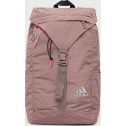 Adidas Performance plecak damski kolor różowy duży gładki. Czerwone plecaki adidas Performance, bez wzorów, z materiału, do ręki, bez dodatków. W wyprzedaży za 139.99 zł.