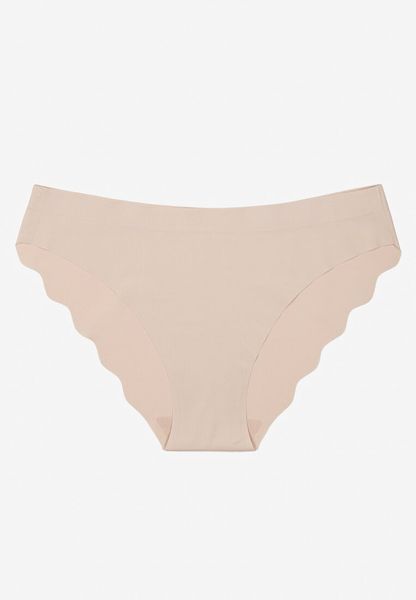 Beżowe Bezszwowe Majtki Figi z Falbanką Floroti. Brązowe figi Born2be, bez wzorów, z jeansu. W wyprzedaży za 8.49 zł.