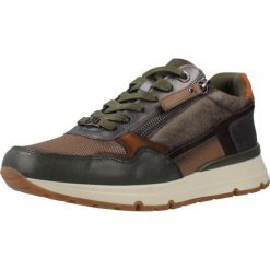 Buty CARMELA 162517C Zielony. Zielone buty trekkingowe Carmela, ze skóry, bez zapięcia. Za 404.23 zł.