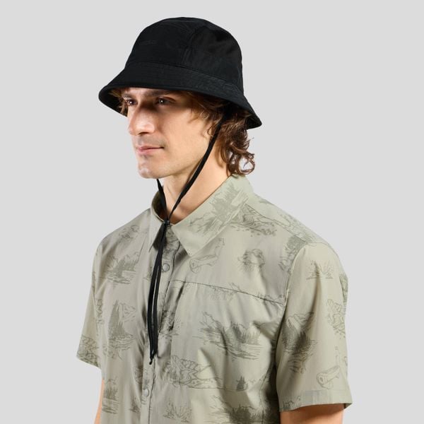 Kapelusz ODLO Performance Light Bucket. Czarne kapelusze ODLO, bez wzorów, sportowe. Za 168.12 zł.