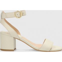 Mexx sandały skórzane Sandal Gianella kolor beżowy. Brązowe sandały Mexx, bez wzorów, z materiału, bez obcasa, na obcasie, bez zapięcia. W wyprzedaży za 259.99 zł.