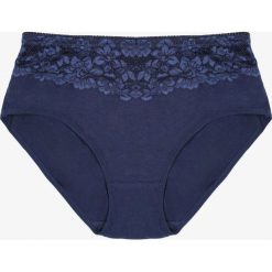 Granatowe Majtki Figi z Koronką Eraj. Niebieskie figi Born2be, bez wzorów, z koronki. W wyprzedaży za 15.99 zł.