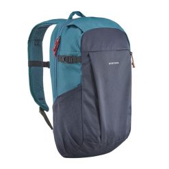 Plecak turystyczny Quechua Arpenaz NH100 20 litrów. Niebieskie plecaki QUECHUA, bez wzorów, bez dodatków. Za 49.99 zł.