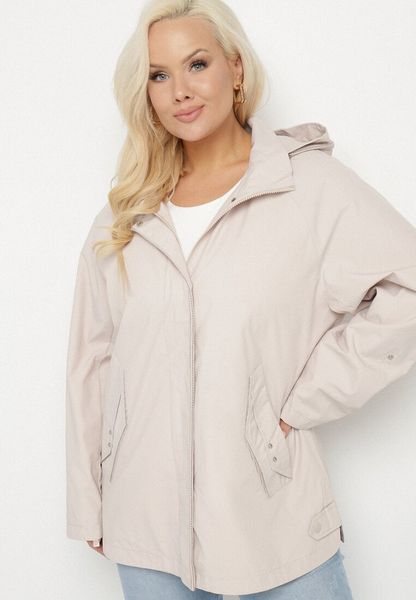 Jasnobeżowa Kurtka Typu Wiatrówka z Podwijanymi Rękawami i Odpinanym Kapturem Adivlis. Brązowe kurtki Born2be, plus size, bez wzorów, z jeansu. Za 189.99 zł.