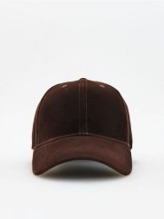 Welurowa czapka z daszkiem - ciemnobrązowy. Brązowe czapki z daszkiem Reserved, bez wzorów, z weluru. Za 59.99 zł.