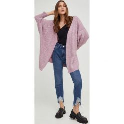Answear Lab sweter z wełną damski kolor fioletowy ciepły. Fioletowe swetry Answear Lab, m, bez wzorów, z dzianiny, bez ramiączek. Za 229.99 zł.