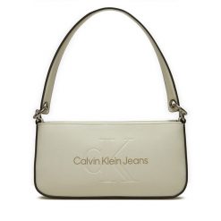 Torebka Calvin Klein Jeans. Brązowe torebki klasyczne Calvin Klein Jeans, bez wzorów, z jeansu, klasyczne, bez dodatków. Za 259.99 zł.