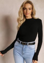 Czarny Dopasowany Sweter z Prążkami i Ozdobnym Tłoczeniem Linametta. Czarne swetry Renee, bez wzorów, z jeansu, casualowe, bez ramiączek. W wyprzedaży za 43.99 zł.