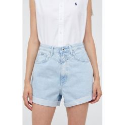 Pepe Jeans szorty jeansowe damskie gładkie high waist. Niebieskie szorty Pepe Jeans, bez wzorów, z denimu. W wyprzedaży za 209.99 zł.