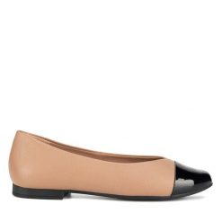 Baleriny Lasocki. Brązowe baleriny Lasocki, bez wzorów, bez obcasa, bez zapięcia. Za 149.99 zł.