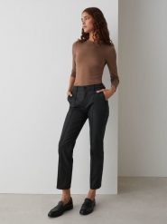 OPUS Spodnie "Ebbi" w kolorze czarnym rozmiar: 40/L28. Czarne spodnie materiałowe Opus, bez wzorów, z materiału, z podwyższonym stanem. Za 165.99 zł.