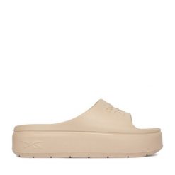 Klapki Reebok. Brązowe klapki Reebok, bez wzorów, bez obcasa, bez zapięcia. Za 119.99 zł.