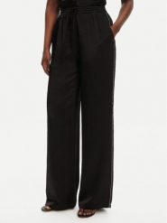 PINKO Spodnie materiałowe 104595 A2BU Czarny Regular Fit. Czarne spodnie materiałowe Pinko, bez wzorów, z materiału. Za 1,089.00 zł.