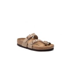 Klapki unisex Birkenstock Mayari Tobacco. Brązowe klapki Birkenstock, bez wzorów, z materiału, bez obcasa, bez zapięcia. Za 468.10 zł.